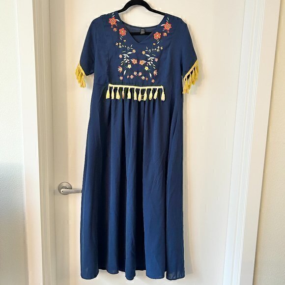 Shein Floral Embroidered Navy Blue Long Dress Size XL - Picture 1 of 7